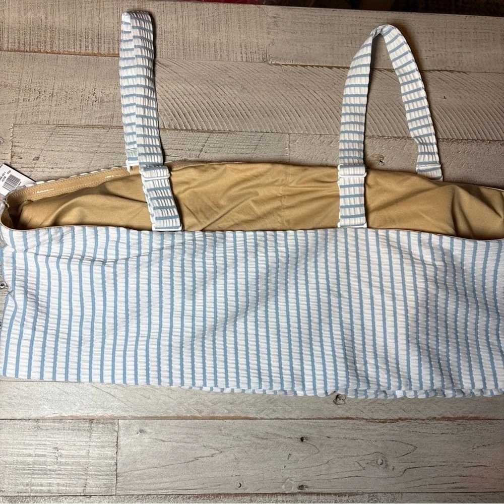 Old Navy Women's Size 4X Striped Bikini Top Adjustable Straps Blue/White NWT - Picture 10 of 16